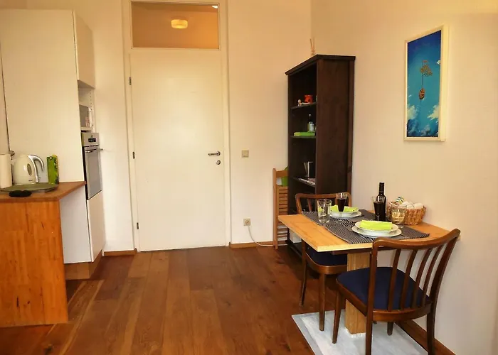 Lovely, With Balcony Lägenhet Innsbruck